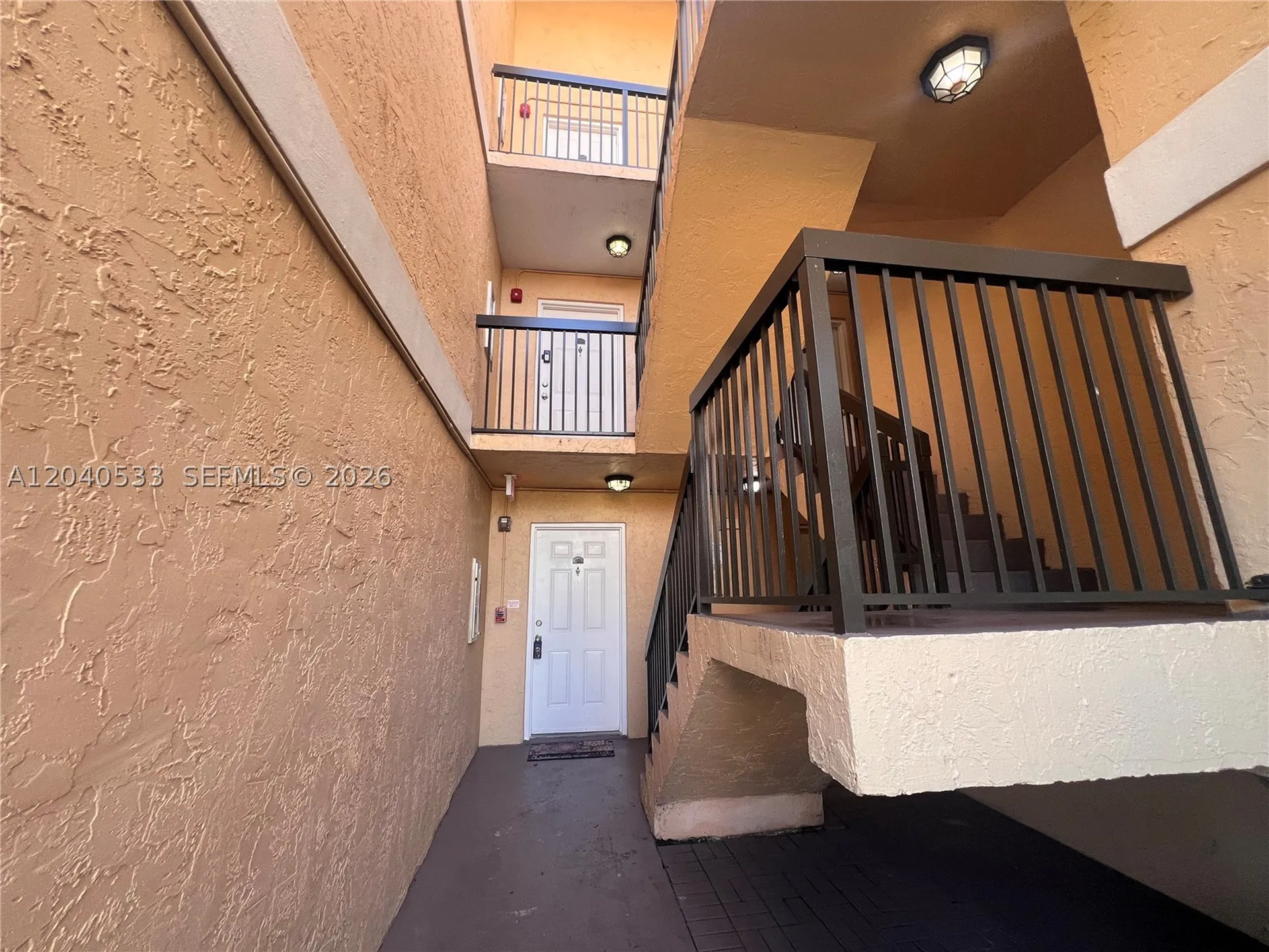 5661 Riverside Drive Coral Springs FL 33067