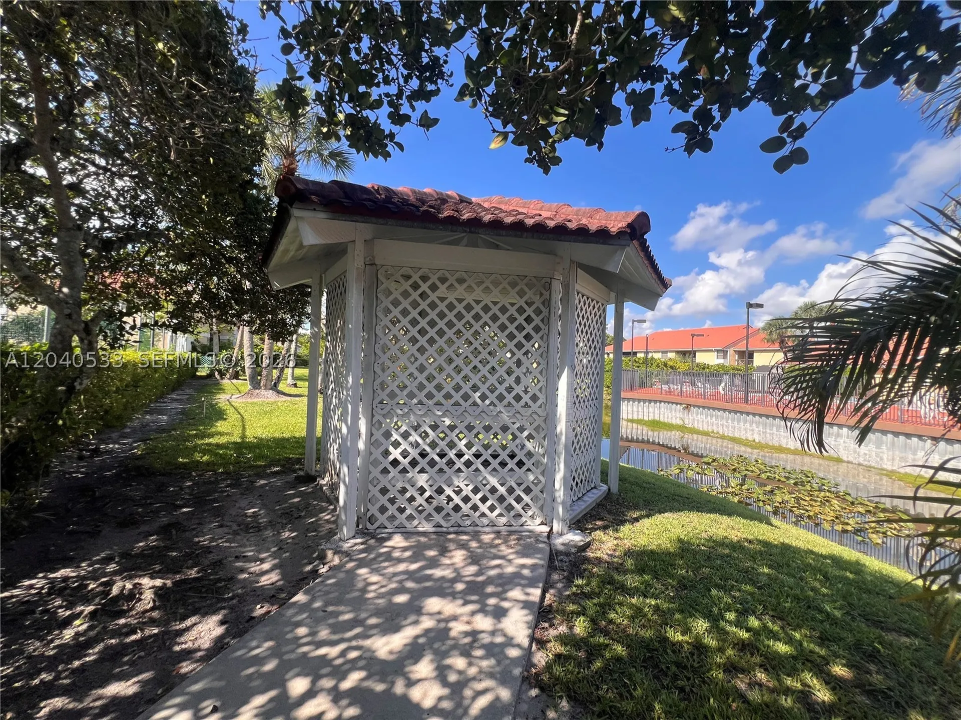 5661 Riverside Drive Coral Springs FL 33067