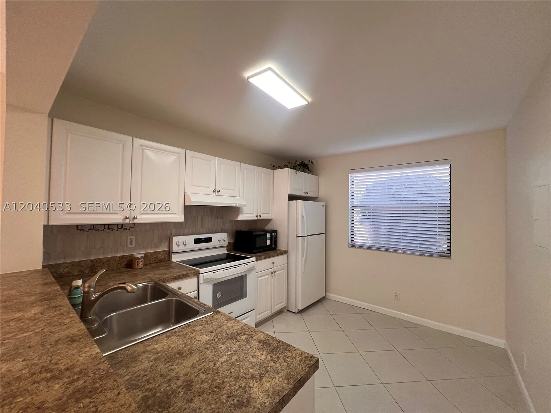 5661 Riverside Drive Coral Springs FL 33067