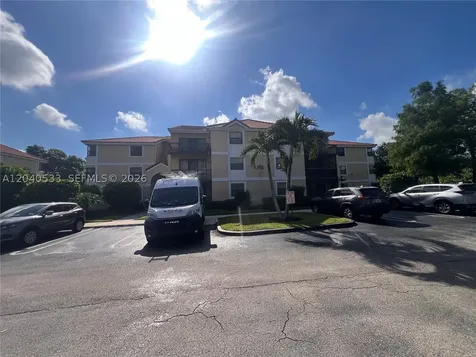 5661 Riverside Drive Coral Springs FL 33067