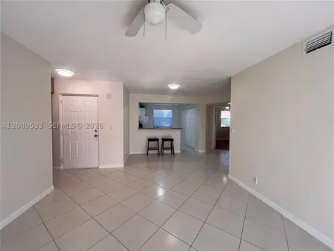 5661 Riverside Drive Coral Springs FL 33067
