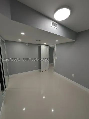 1750 NE 191st Street Miami FL 33179