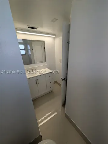 1750 NE 191st Street Miami FL 33179