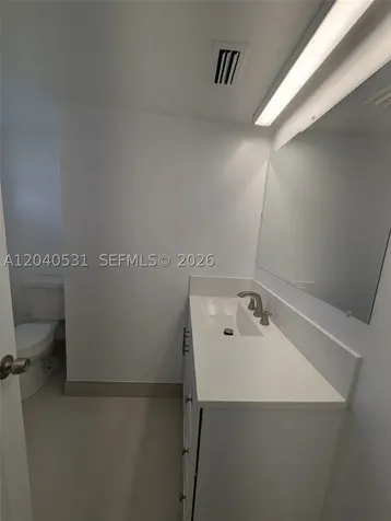 1750 NE 191st Street Miami FL 33179