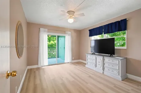 4001 Ashby C Deerfield Beach FL 33442