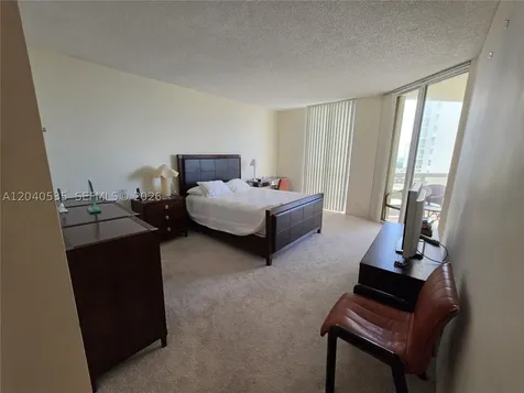 20191 E Country Club Drive Aventura FL 33180