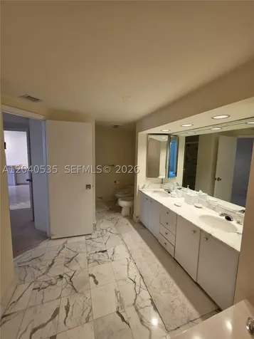 20191 E Country Club Drive Aventura FL 33180