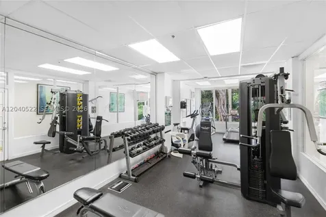 255 W 24th Street Miami Beach FL 33140