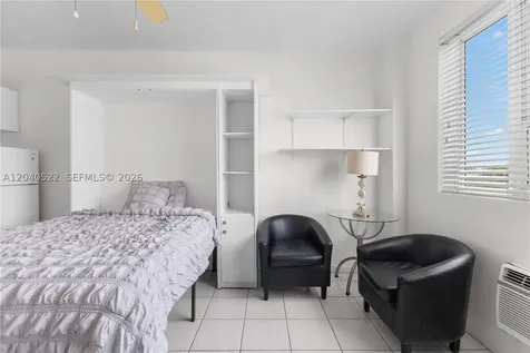 255 W 24th Street Miami Beach FL 33140