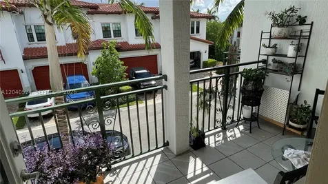 11618 SW 13th Court Pembroke Pines FL 33025