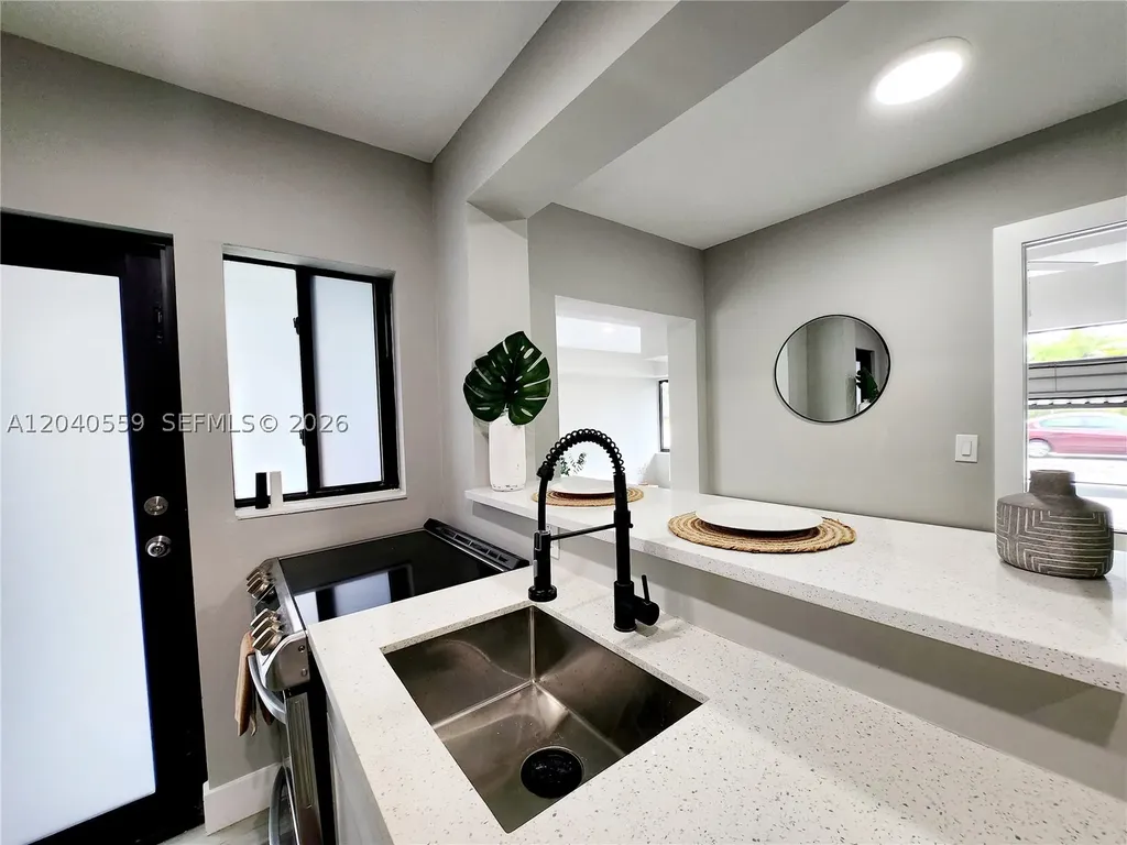 1920 SW 4th Avenue Fort Lauderdale FL 33315