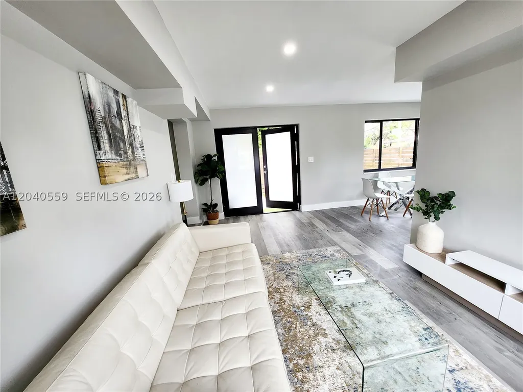 1920 SW 4th Avenue Fort Lauderdale FL 33315