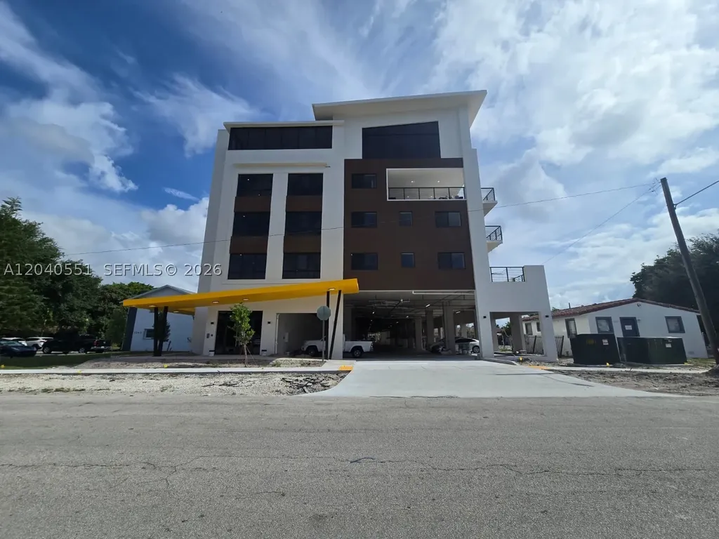 2233 Fillmore Street Hollywood FL 33020