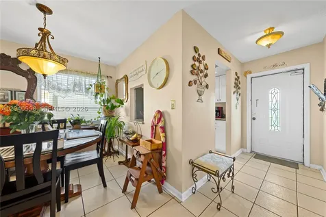 2208 Gardenia Way Lehigh Acres FL 33936