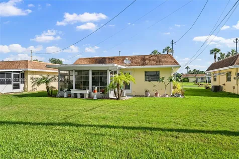 2208 Gardenia Way Lehigh Acres FL 33936