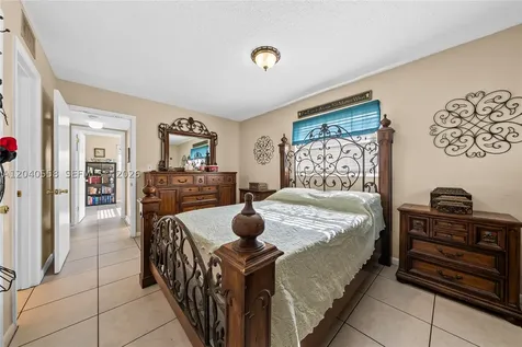 2208 Gardenia Way Lehigh Acres FL 33936