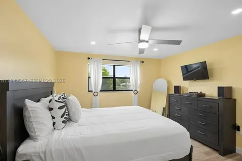 2741 N Pine Island Road Sunrise FL 33322