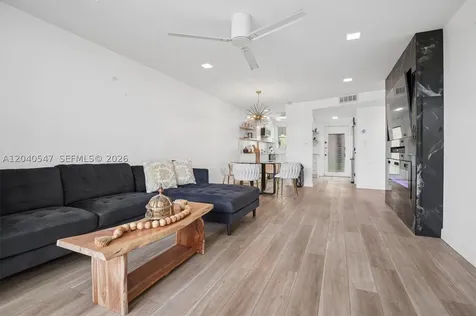 2741 N Pine Island Road Sunrise FL 33322