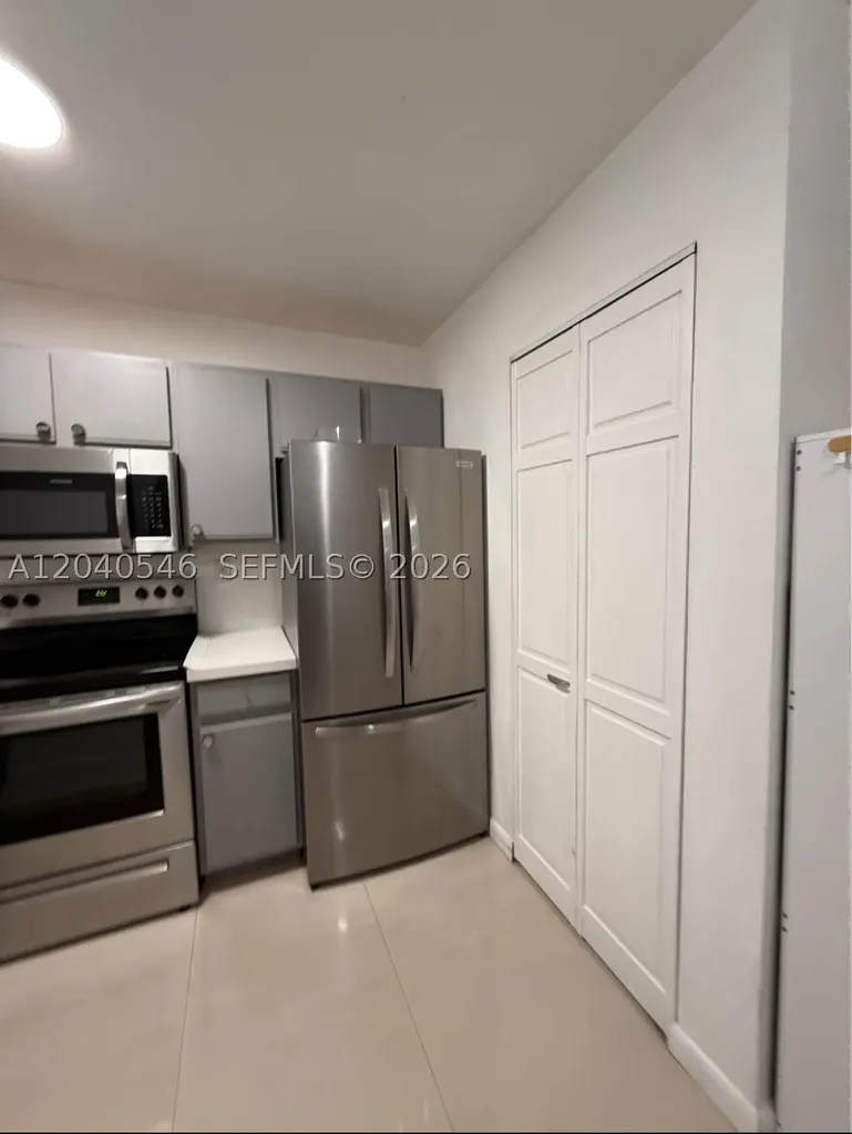 2198 NE 167th Street North Miami Beach FL 33162