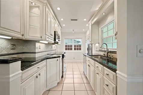 2760 NW 108th Avenue Sunrise FL 33322
