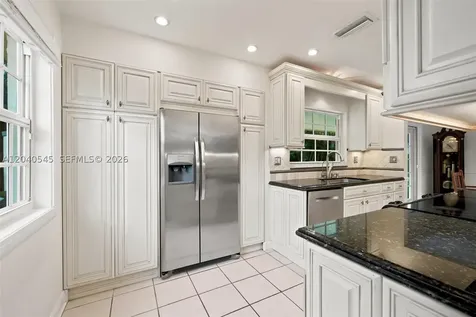 2760 NW 108th Avenue Sunrise FL 33322