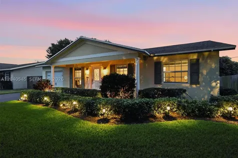 2760 NW 108th Avenue Sunrise FL 33322