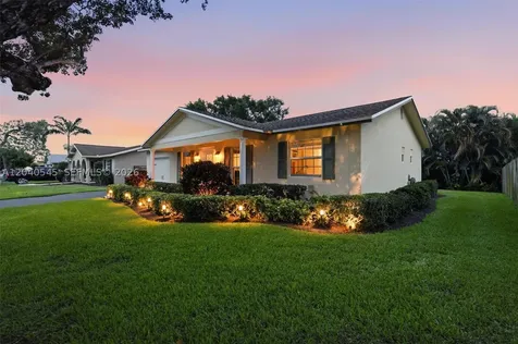 2760 NW 108th Avenue Sunrise FL 33322