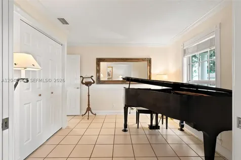 2760 NW 108th Avenue Sunrise FL 33322