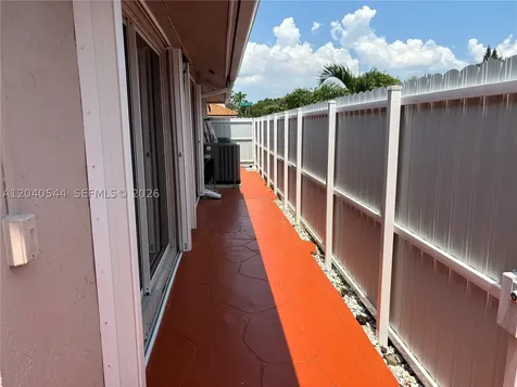 Hialeah FL 33015