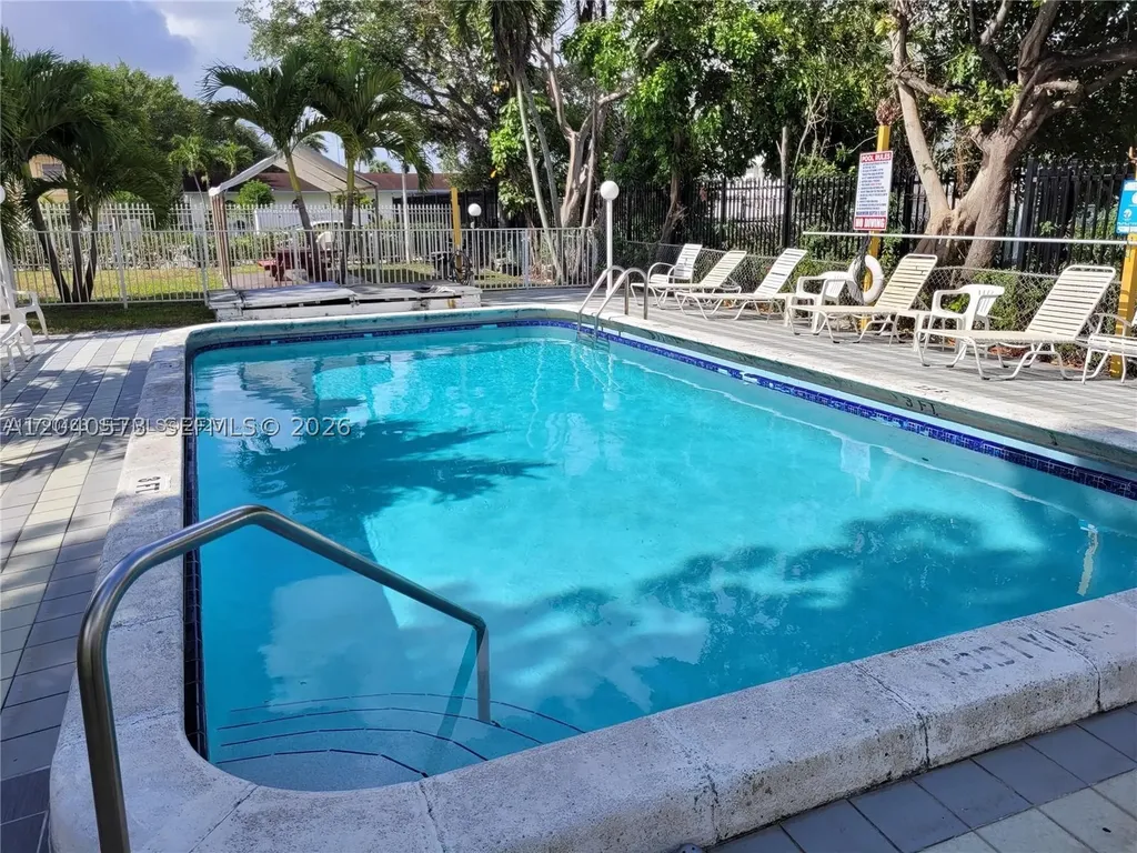 2832 W Fillmore Street Hollywood FL 33020