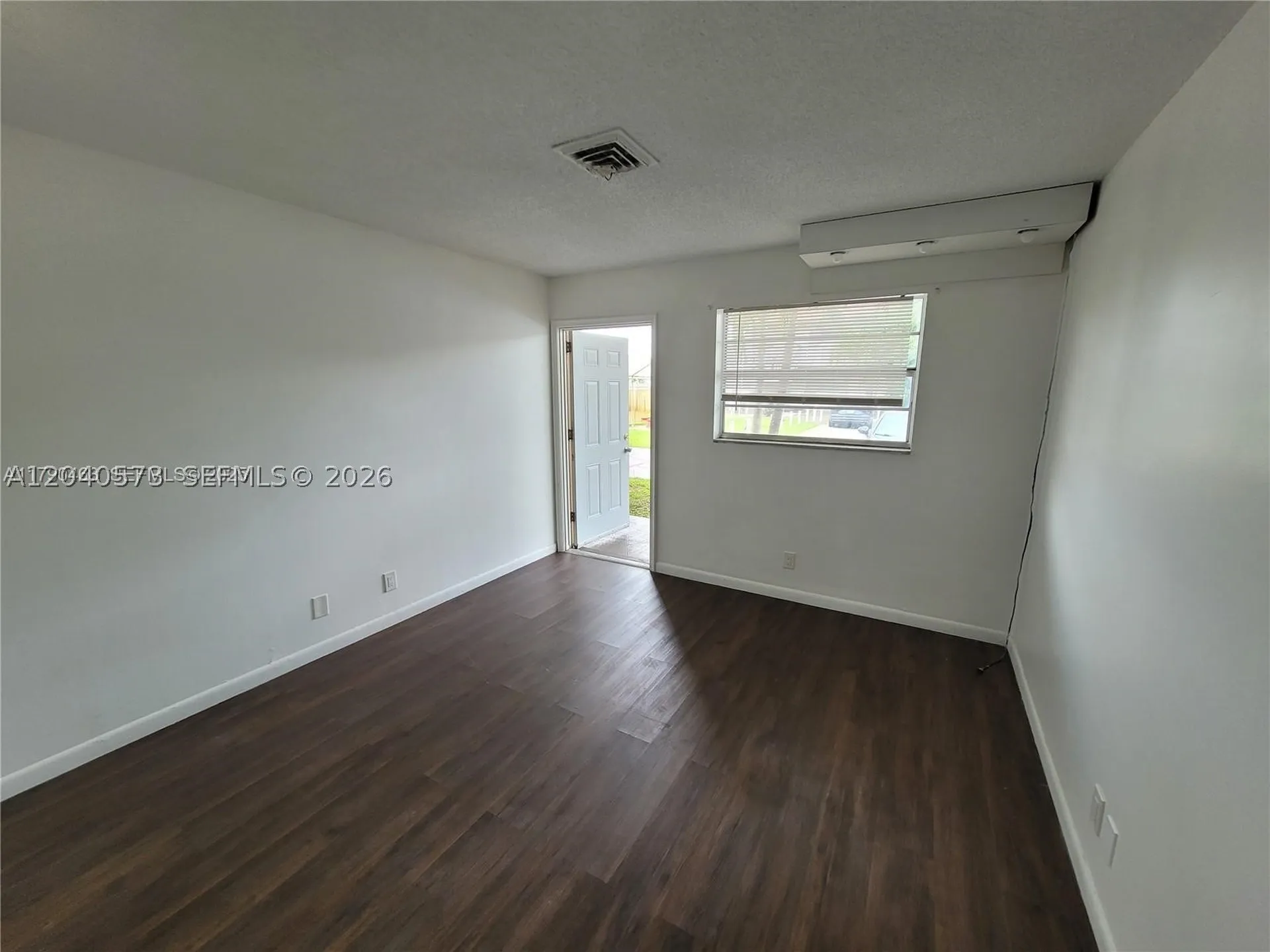 2832 W Fillmore Street Hollywood FL 33020