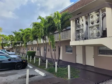 2832 W Fillmore Street Hollywood FL 33020