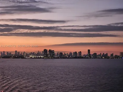 19201 Collins Avenue Sunny Isles Beach FL 33160