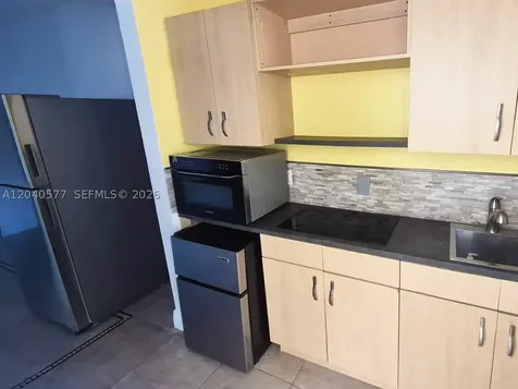 585 NE 66th Street Miami FL 33138