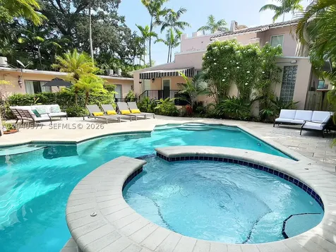 585 NE 66th Street Miami FL 33138