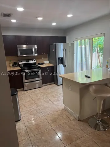 5943 SW 162nd Place Miami FL 33193