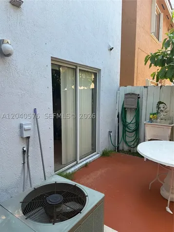5943 SW 162nd Place Miami FL 33193