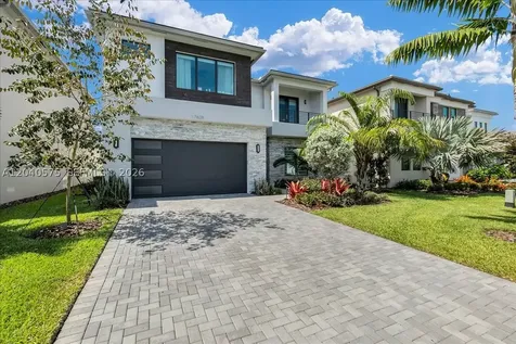 17628 Sparkling River Road Boca Raton FL 33496