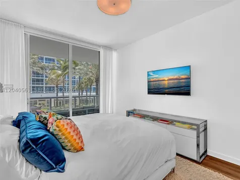 6799 Collins Avenue Miami Beach FL 33141