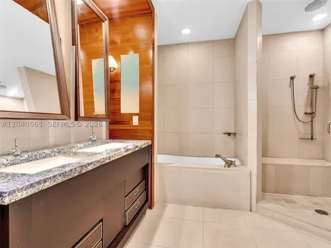 6799 Collins Avenue Miami Beach FL 33141