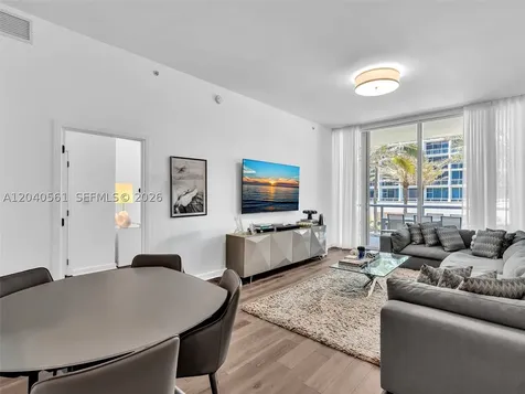 6799 Collins Avenue Miami Beach FL 33141