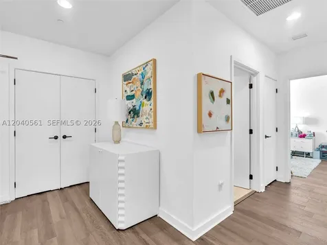 6799 Collins Avenue Miami Beach FL 33141