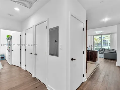 6799 Collins Avenue Miami Beach FL 33141
