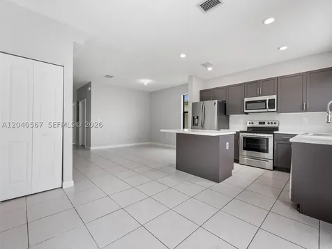 11860 SW 245th Terrace Homestead FL 33032