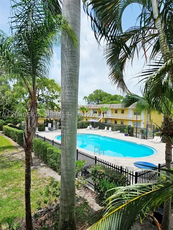 5180 NE 6th Avenue Oakland Park FL 33334