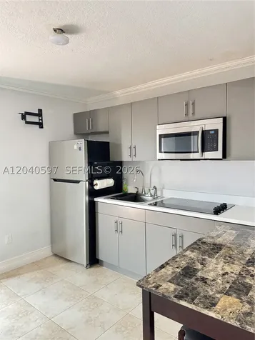 11340 SW 41st Terrace Miami FL 33165