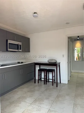 11340 SW 41st Terrace Miami FL 33165