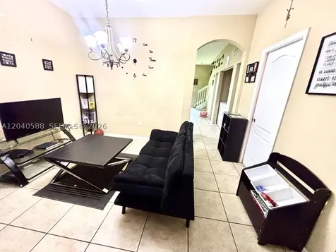 Miami Gardens FL 33169