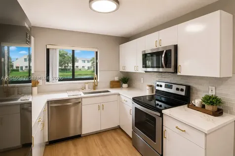 10213 NW 33rd Street Sunrise FL 33351