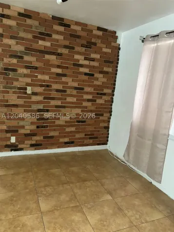 1905 NW 57th Street Miami FL 33142